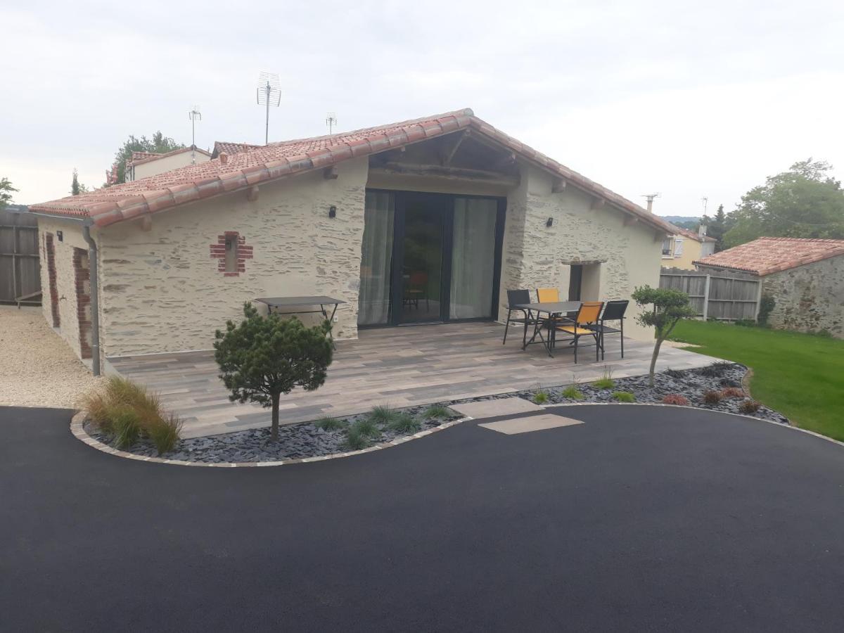 Gite De La Coliniere 4 Personnes Le Boupere Экстерьер фото